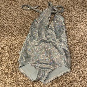 Rave one piece with ruffle